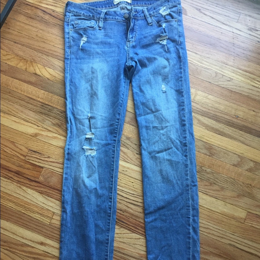 Bullhead skinny jeans